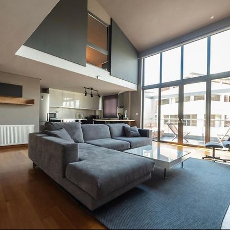 Minimal Brand New Loft Next To Subway Apartman Athén Kültér fotó
