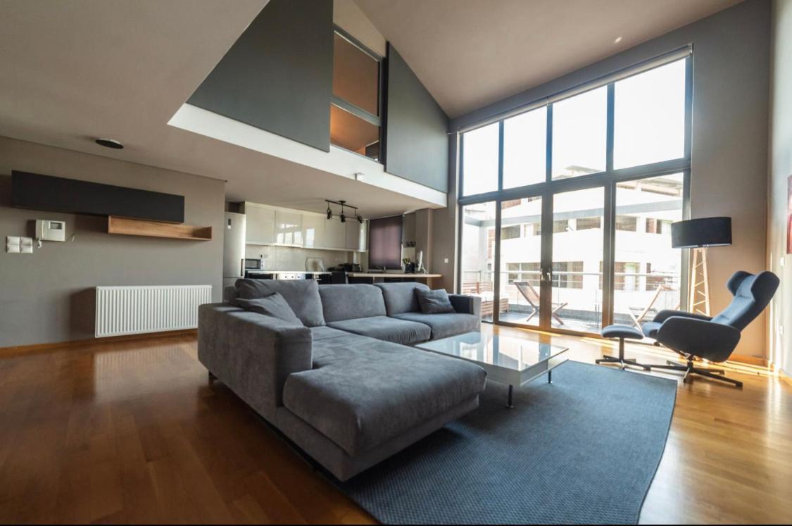 Minimal Brand New Loft Next To Subway Apartman Athén Kültér fotó