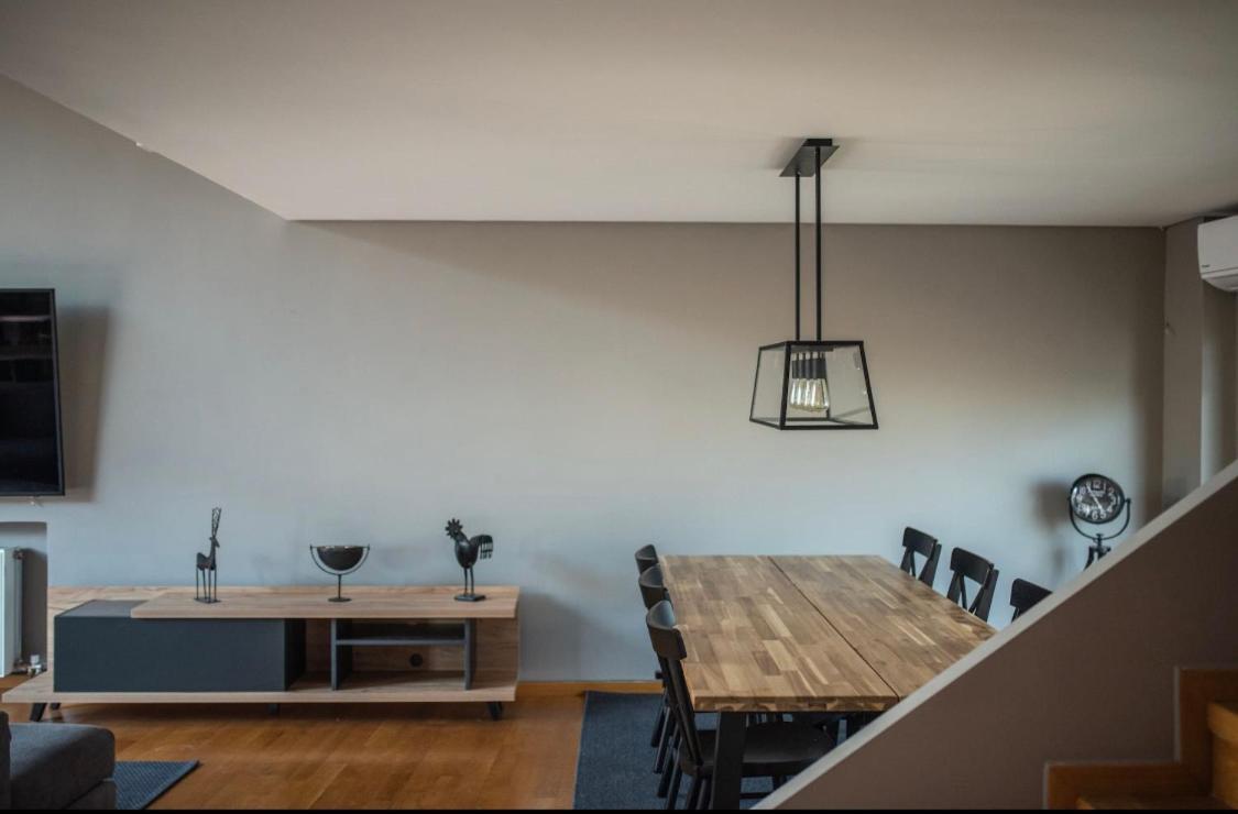 Minimal Brand New Loft Next To Subway Apartman Athén Kültér fotó